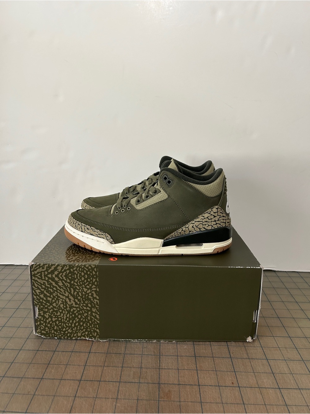 Jordan 3 Retro ‘Family Affair’